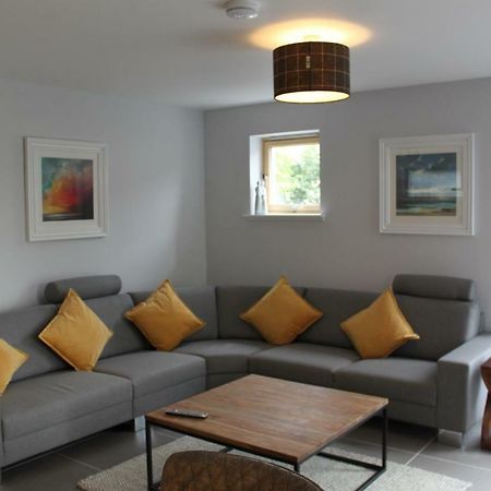 Apt 1, Frasers Close, เคิร์กวอลล์ ภายนอก รูปภาพ
